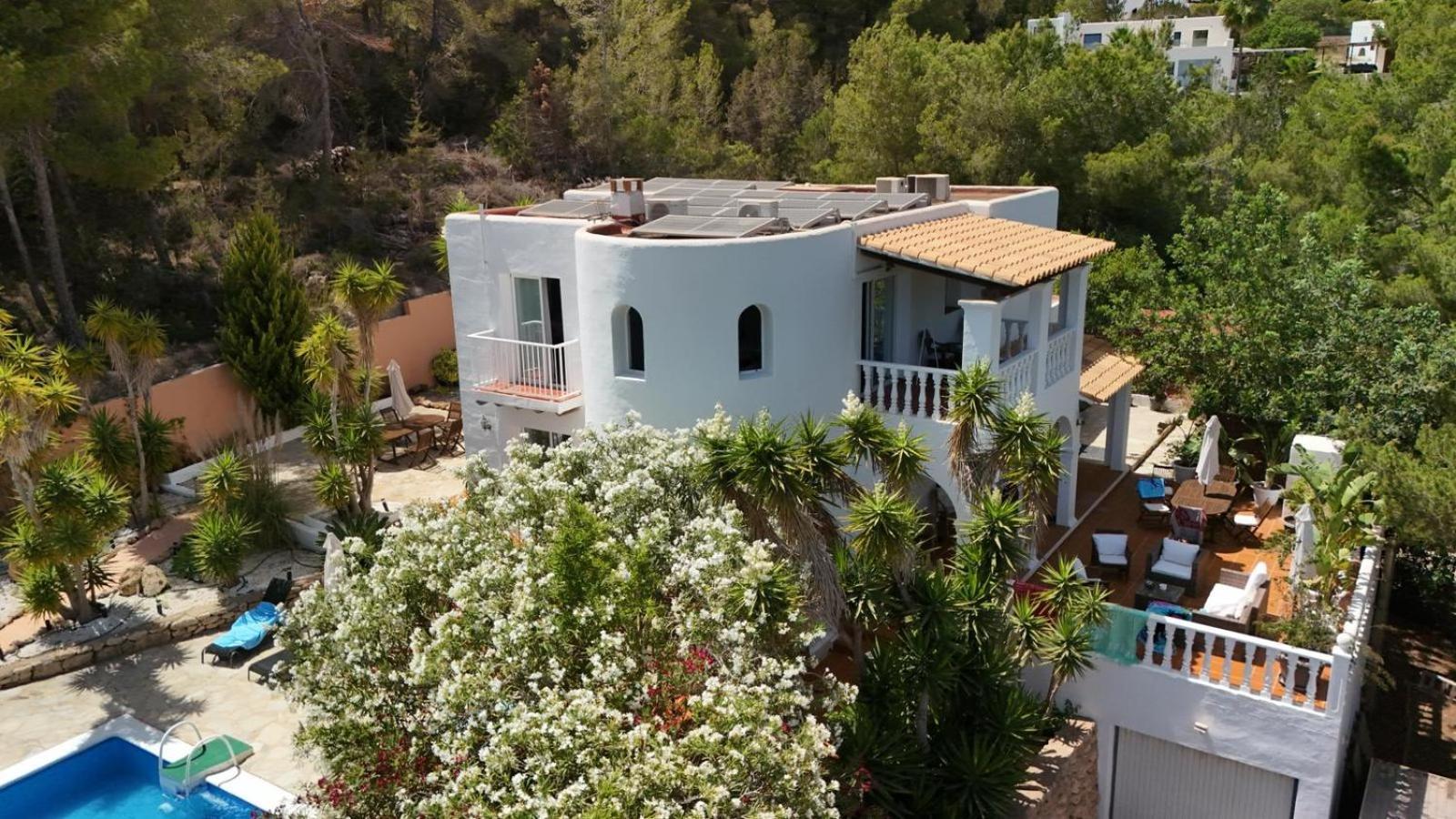 Villa Mercedes 칼라 이온가 외부 사진